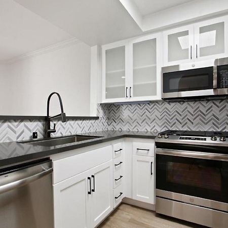 Luxury West Hollywood Apartments By Barsala 로스앤젤레스 외부 사진