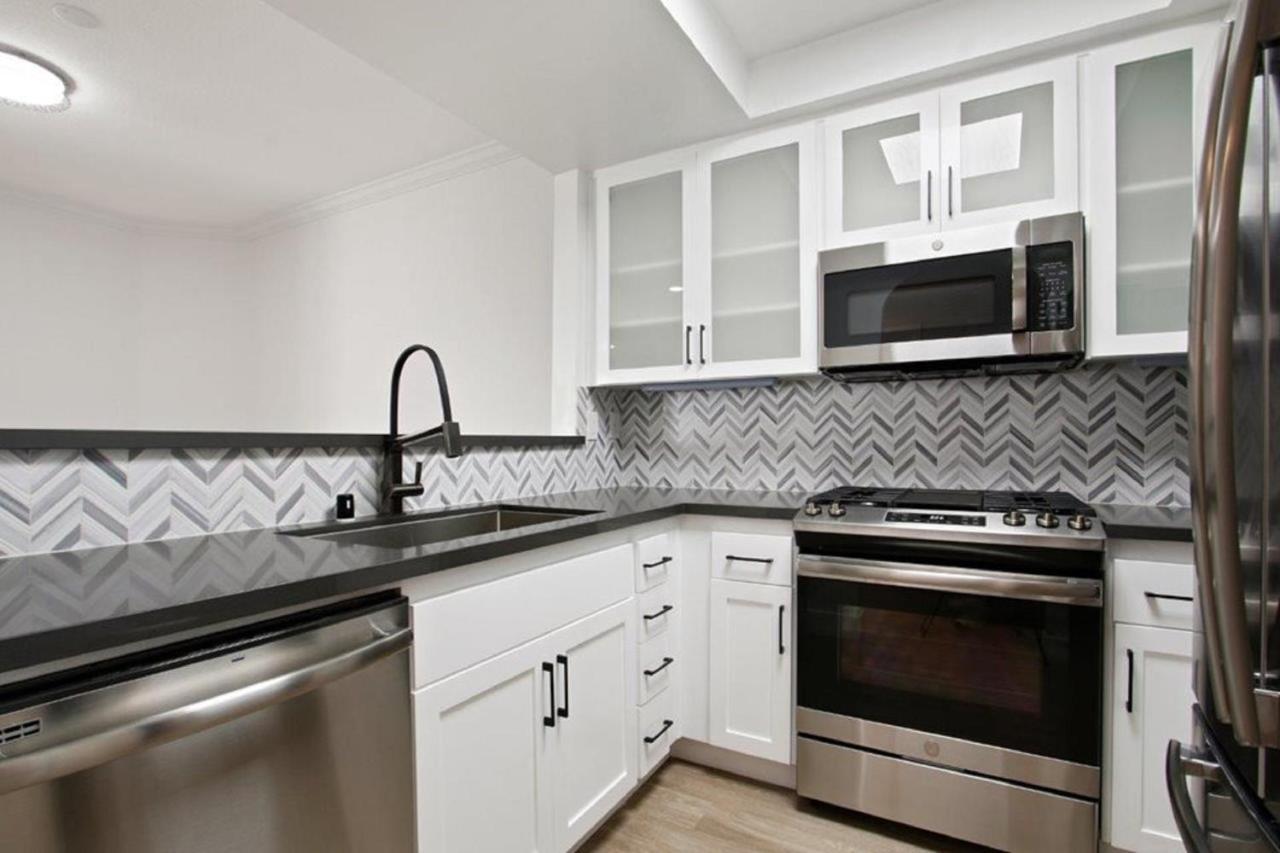 Luxury West Hollywood Apartments By Barsala 로스앤젤레스 외부 사진